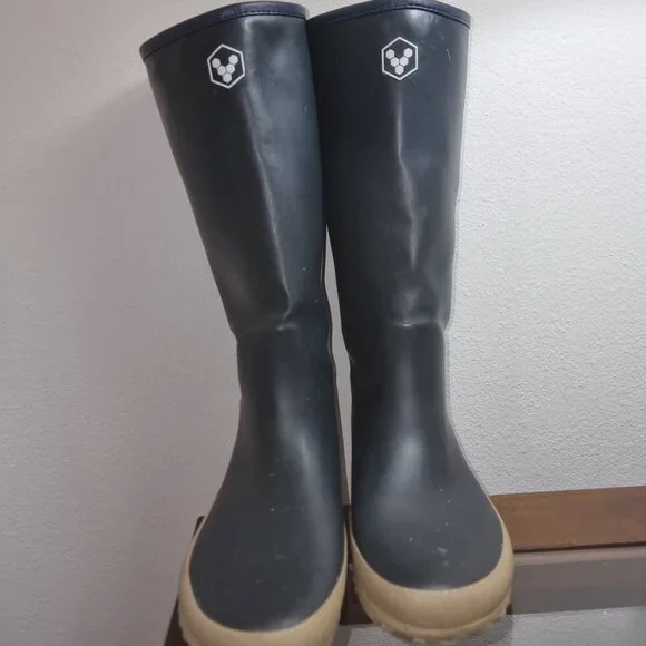 Vivobarefoot Women's Waterloo Walking Shoe Rain Boot Sz38/7.5 - Picture 2 of 7